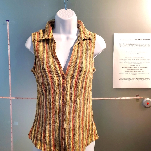 Ladies Large, Multi-Colored Striped, V-Neck Collar, Buttons, Tank Top, Stretchy - Picture 2 of 14